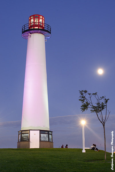 Long Beach Lighthouse near Shoreline Village